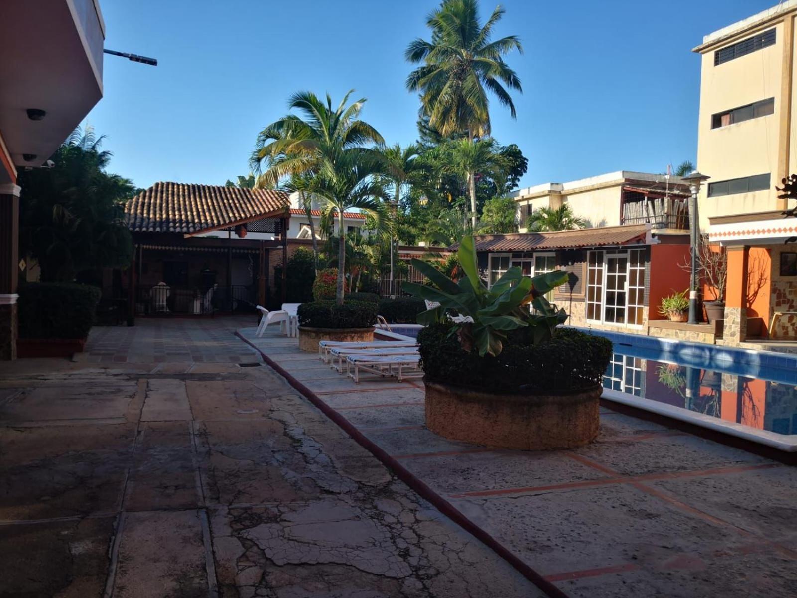 Hotel Villa Capri Boca Chica Exteriör bild